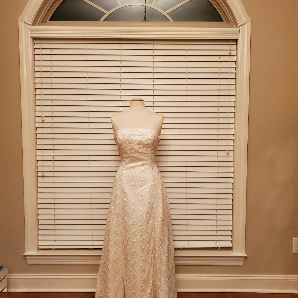 Ivory Wedding Dress
